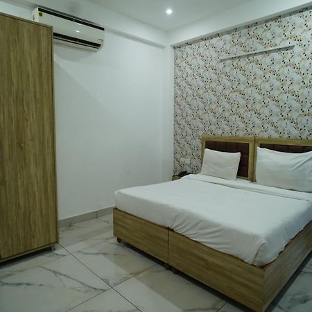 Akshay Dream Stay Гургаон Екстериор снимка